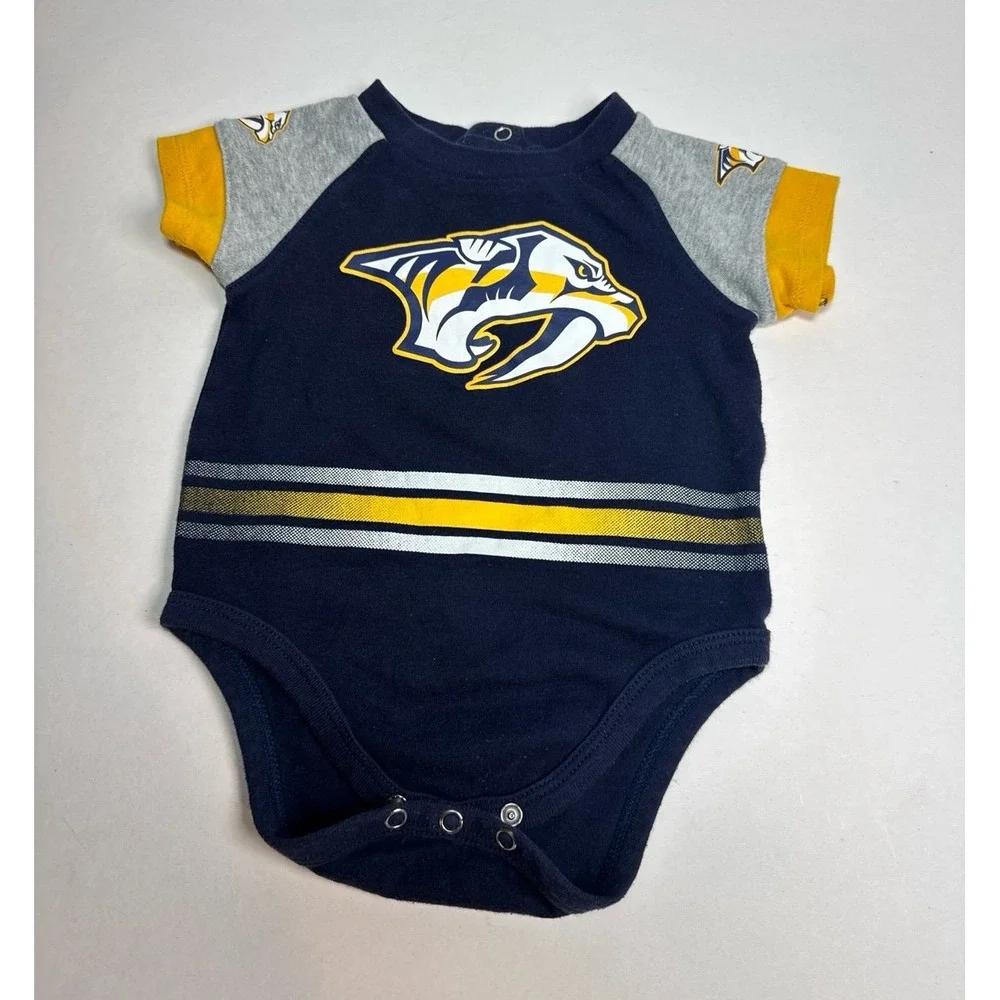 Infant NHL Nashville Predators Creeper Onesie Bodysuit Outfit‎  6-9 Months
